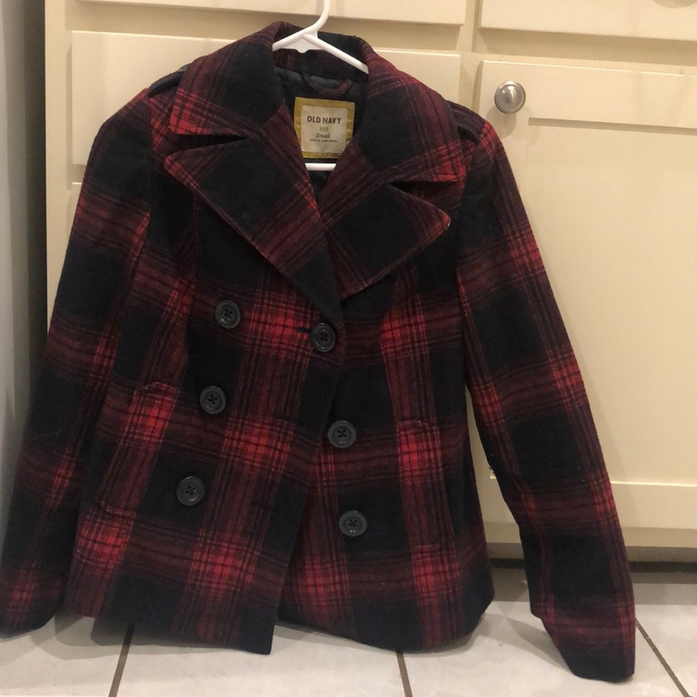 ❄️ Red & black plaid peacoat ❄️